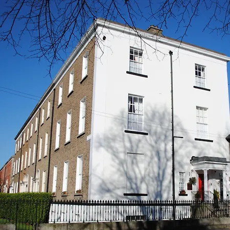 Morehampton Townhouse