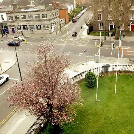 Kwatera prywatna Morehampton Townhouse *