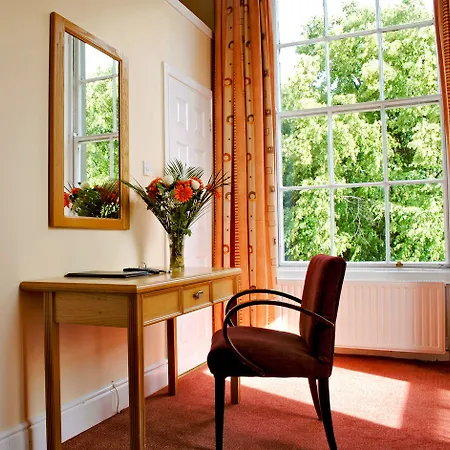 Morehampton Townhouse Homestay